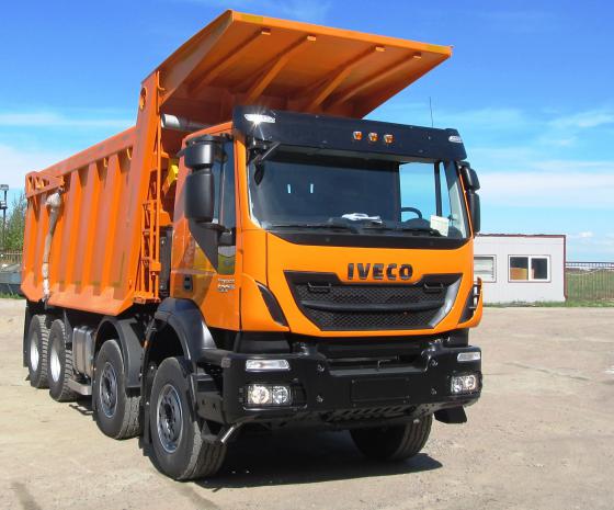 Карьерные самосвалы IVECO-AMT для ПАО «НЛМК»